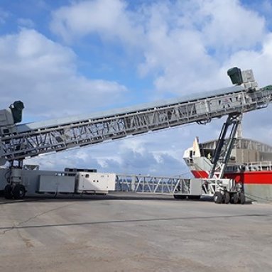 All Wheel Travel Shiploader