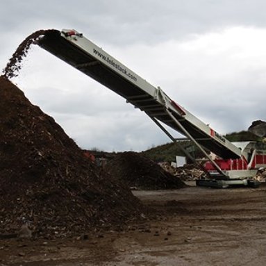 Mulch Hopper Feeder