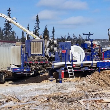 Peterson 5000H Whole Tree Chipper