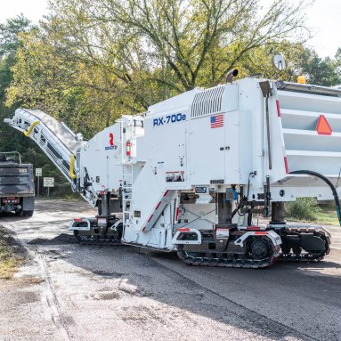 Roadtec RX-700 Cold Planer