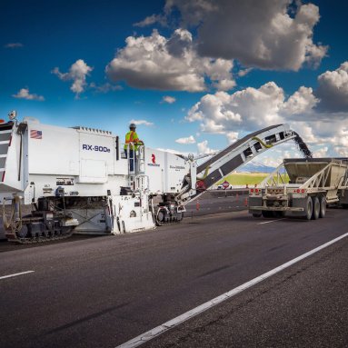 Roadtec RX-900 Cold Planer