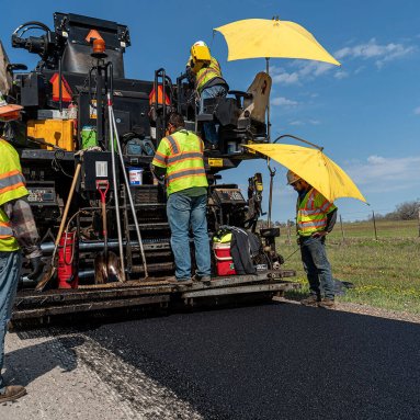 Roadtec SP-200 Spray Paver