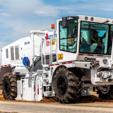 Roadtec SX-5 Soil Stabilizer/Reclaimer