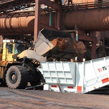 Tracked Bulk Reception Feeder