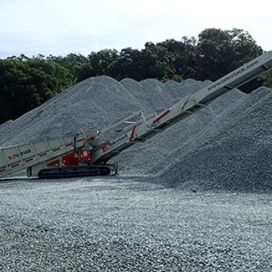 Tracked Bulk Reception Feeder