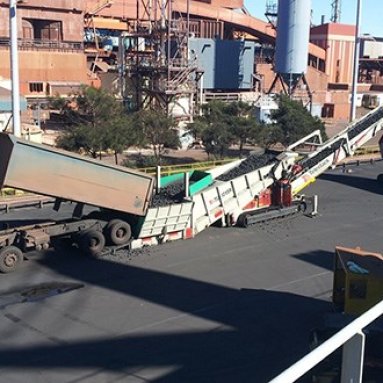 Tracked Bulk Reception Feeder