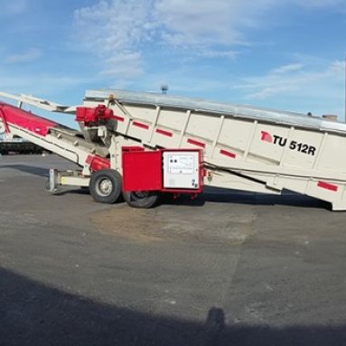 Wheeled Bulk Reception Feeder